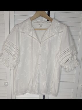 Allison White Embroidered Puff-Sleeve Peasant Blouse